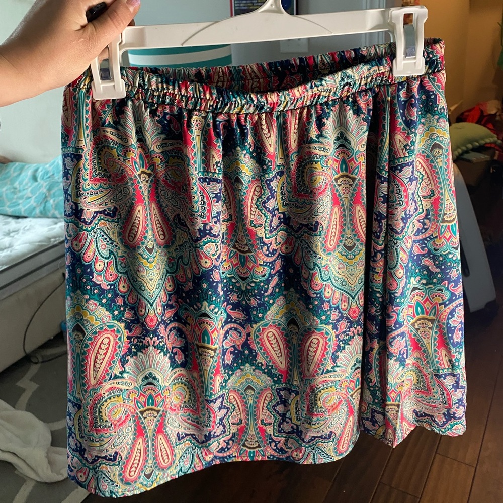 Francescas flowy colorful skirt